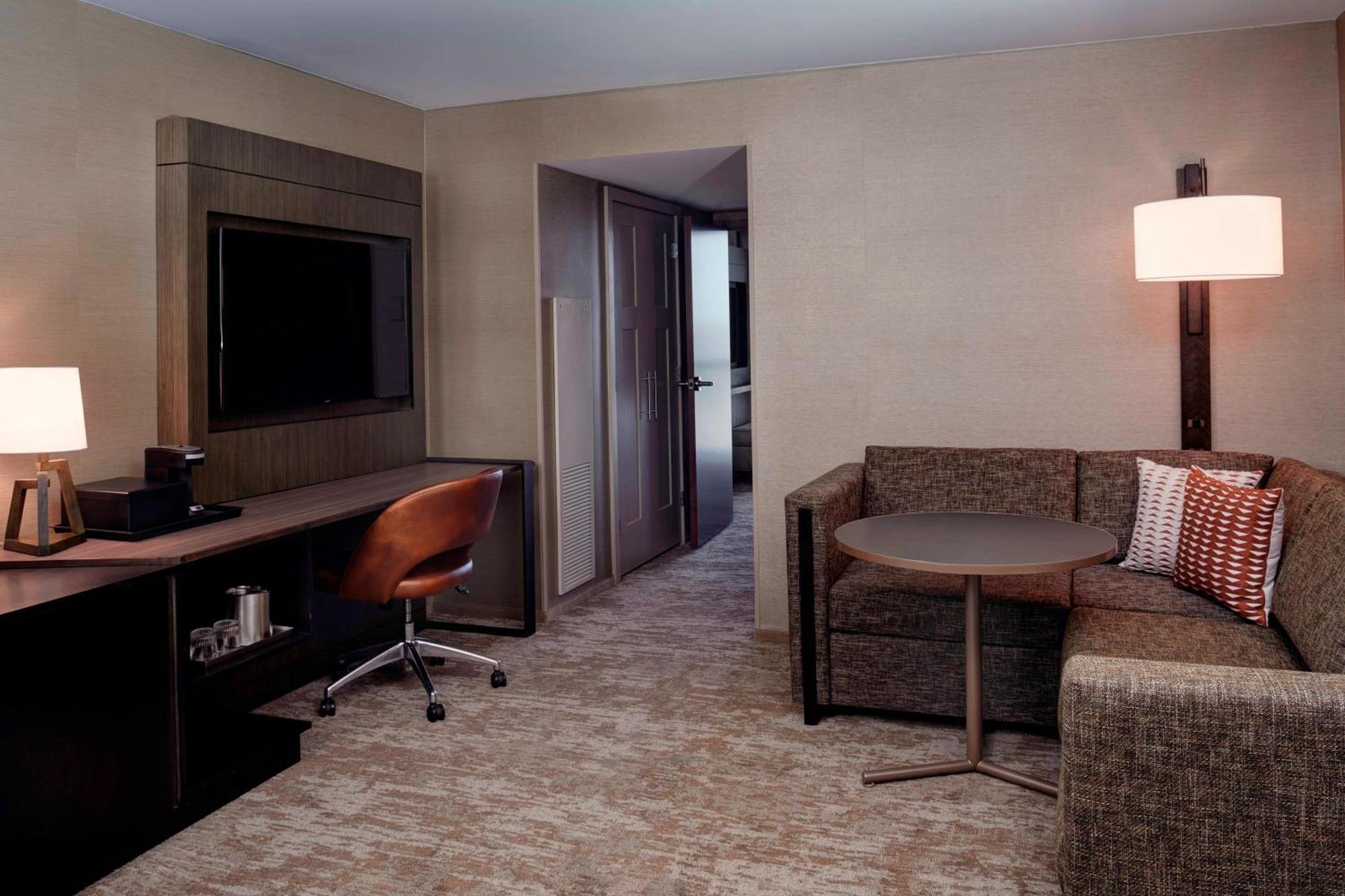 Hotel Chicago Marriott Southwest At Burr Ridge Exterior foto