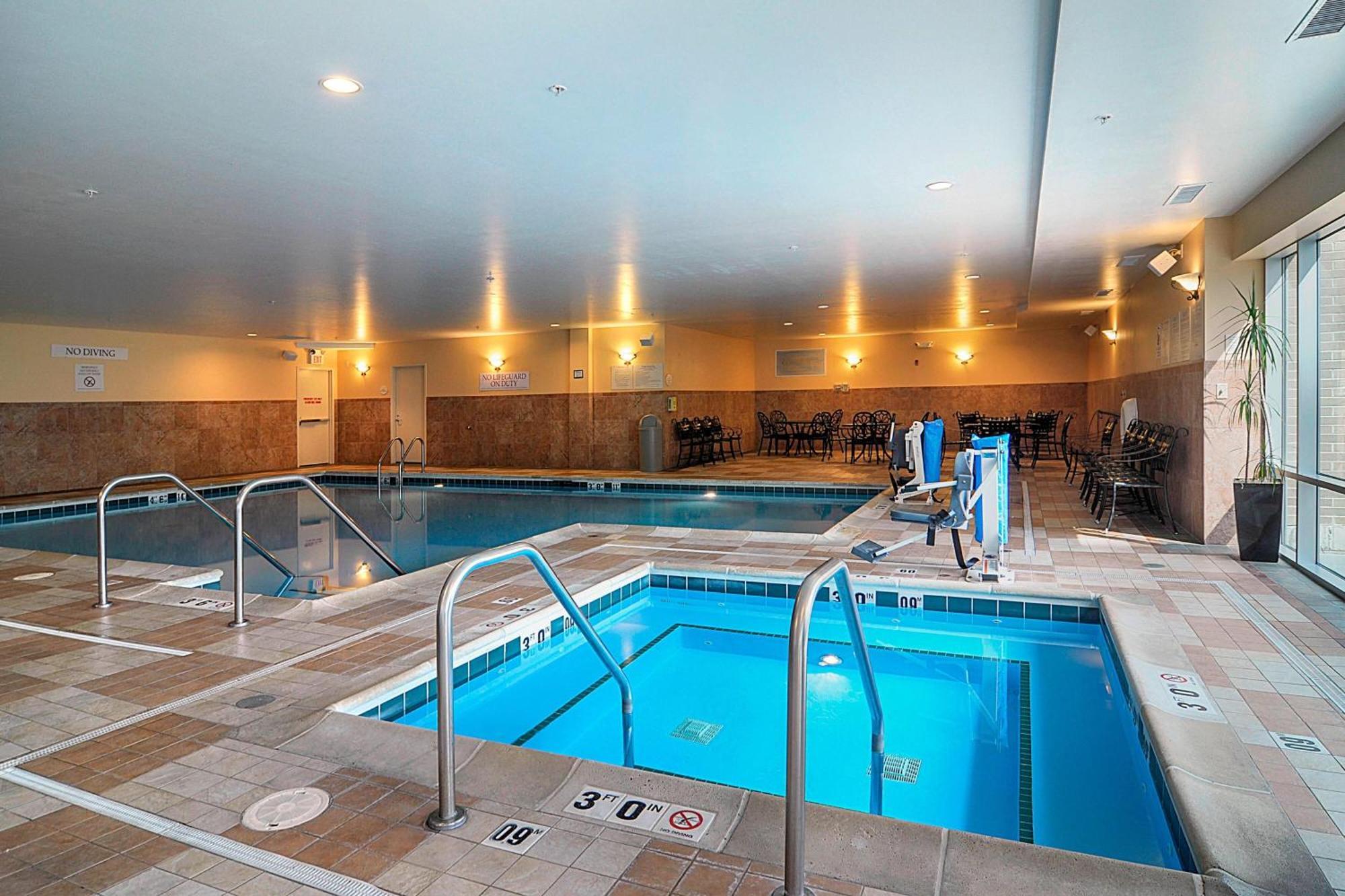Hotel Chicago Marriott Southwest At Burr Ridge Exterior foto