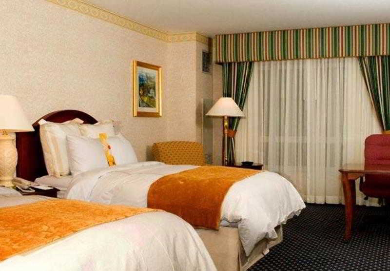 Hotel Chicago Marriott Southwest At Burr Ridge Exterior foto